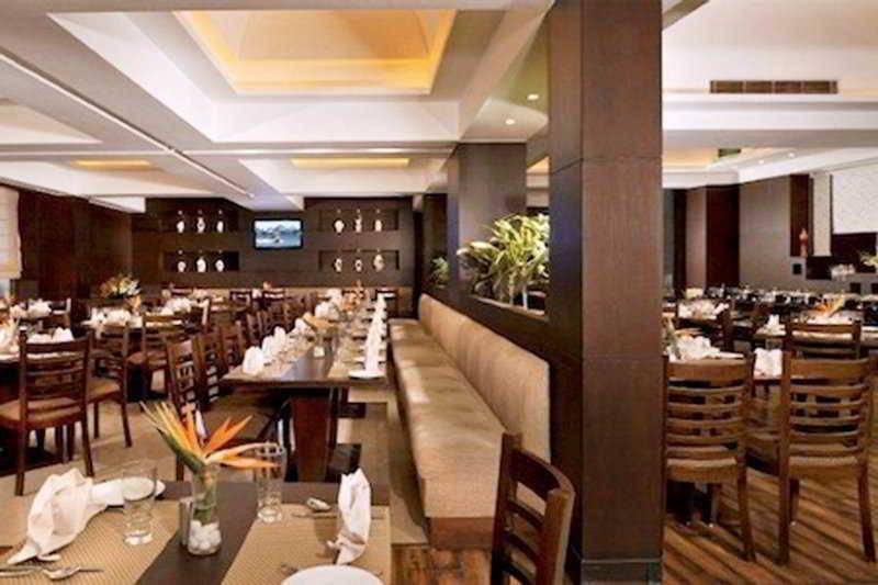 Country Inn & Suites By Radisson, Gurugram Sector 12 Gurgaon Restaurant bilde
